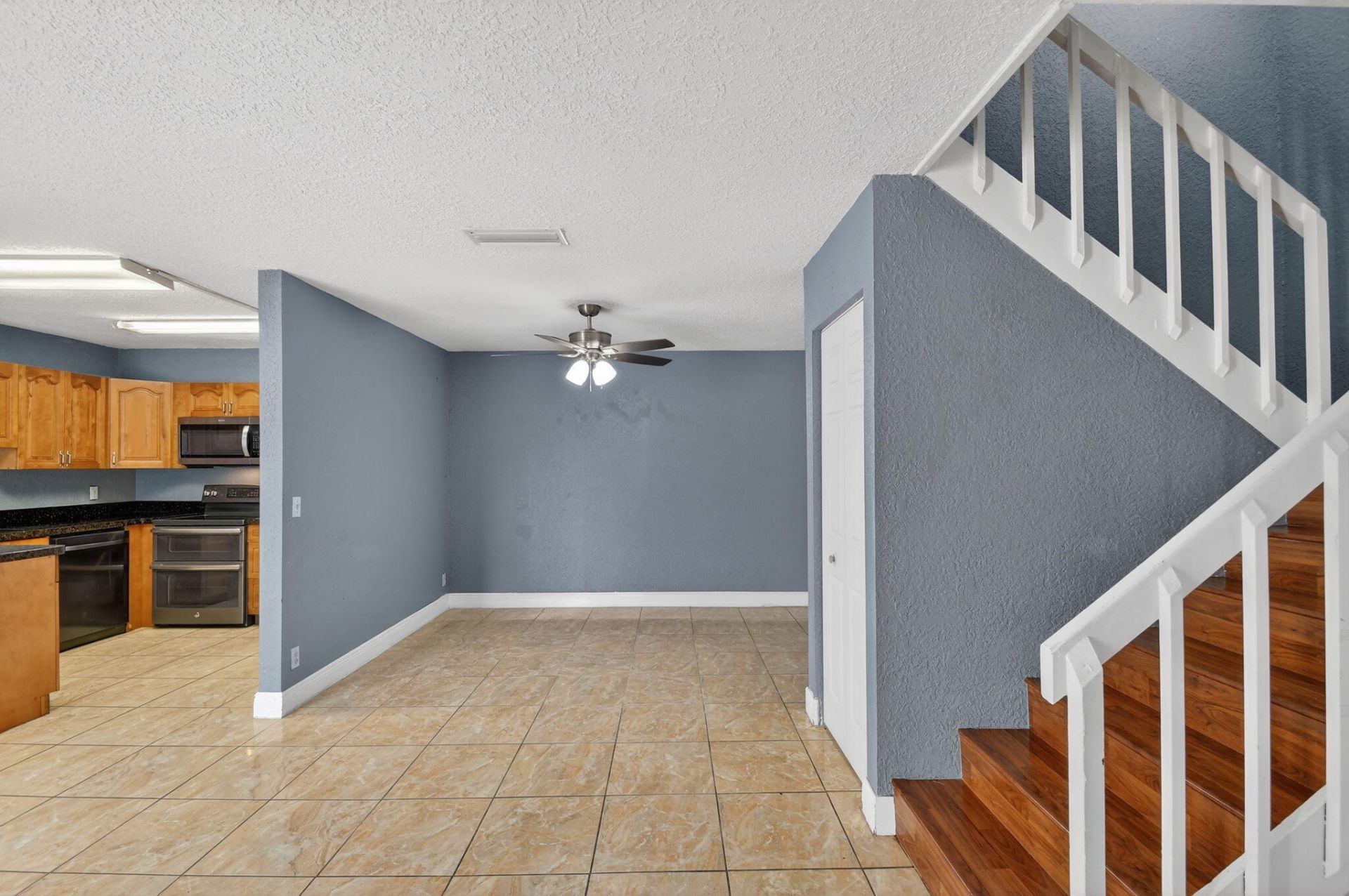 320 Woodland Road, Palm Springs, FL 33461 Photo