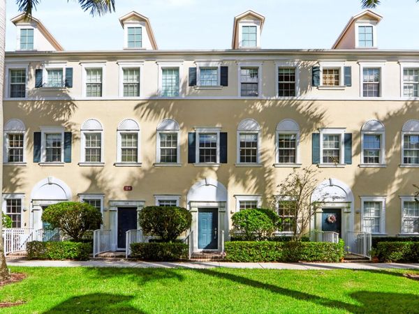 114 Locustberry Lane, Unit 105, Jupiter, FL 33458