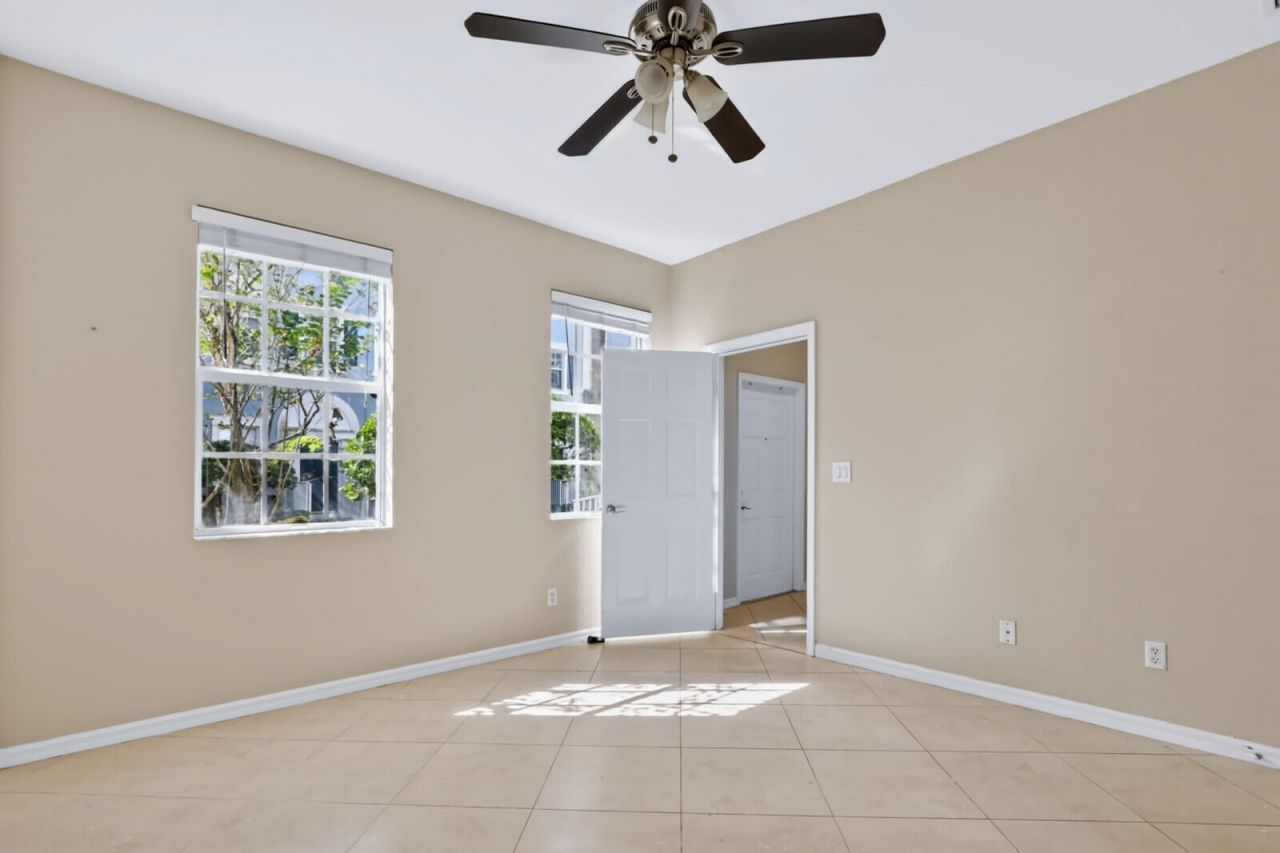 114 Locustberry Lane, Unit 105, Jupiter, FL 33458 Photo