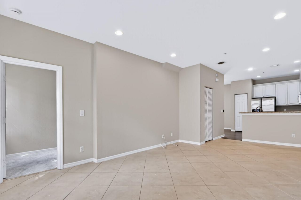 114 Locustberry Lane, Unit 105, Jupiter, FL 33458 Photo