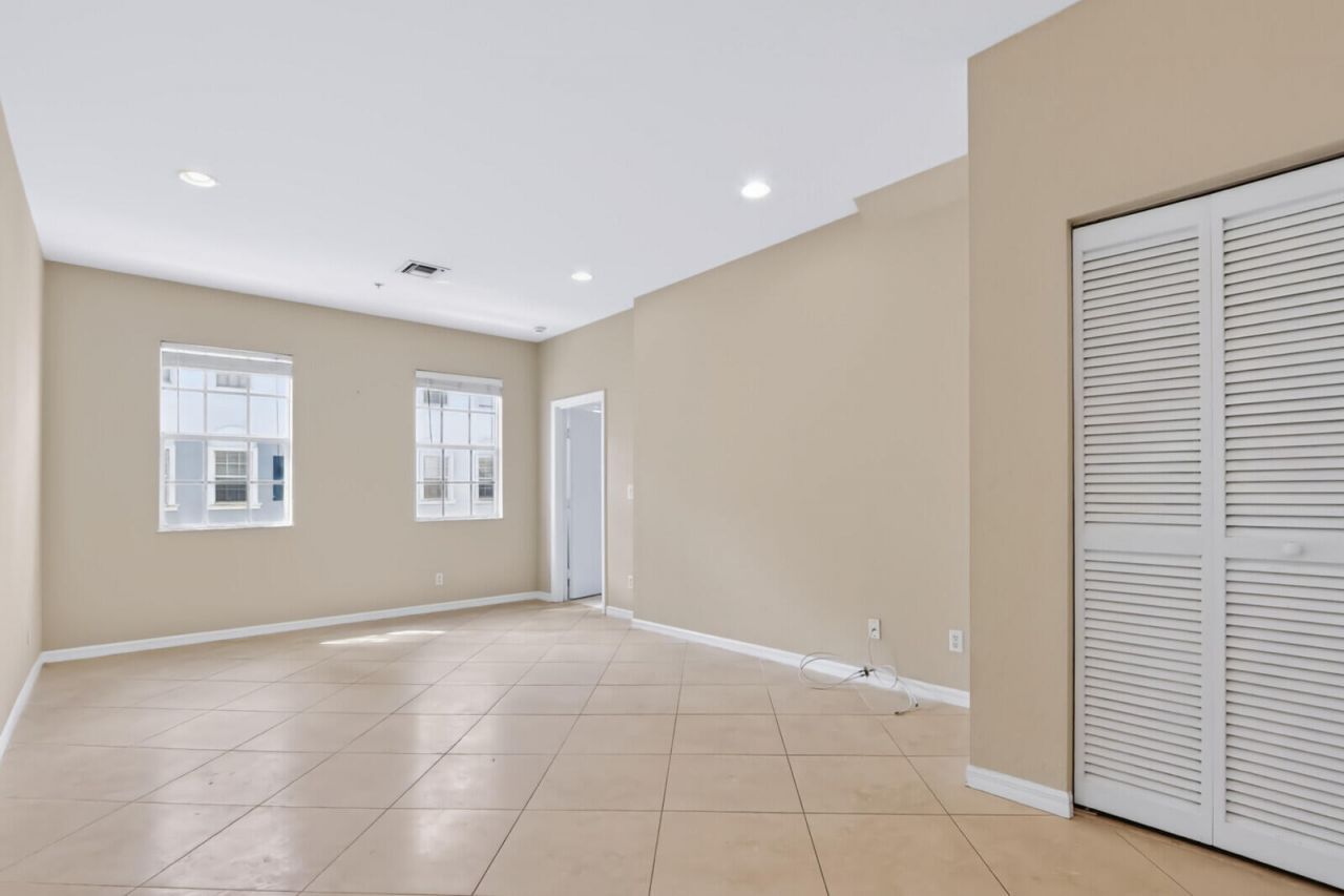 114 Locustberry Lane, Unit 105, Jupiter, FL 33458 Photo