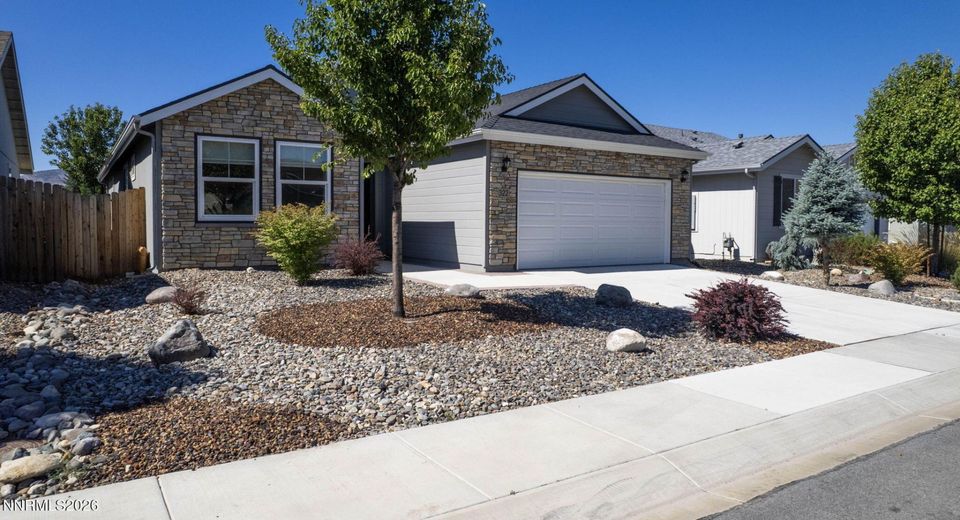 322 Granite Court, Dayton, NV 89403 Photo
