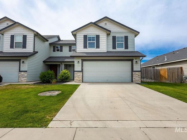 13567 Palm Beach Dr, Caldwell, ID 83607