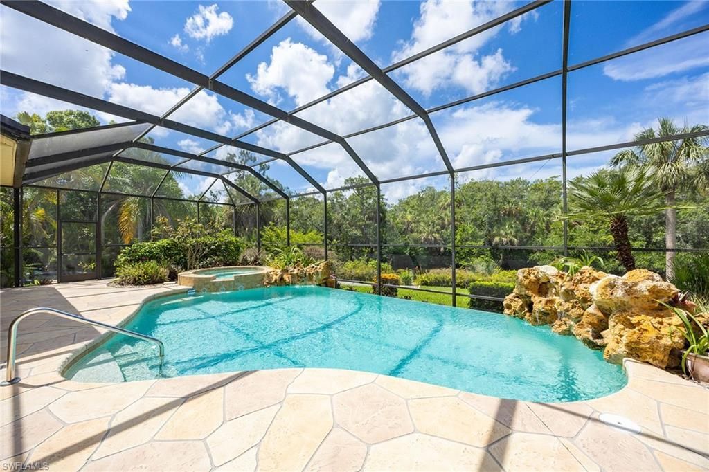 25820 Creekbend Dr, Bonita Springs, FL 34135 Photo