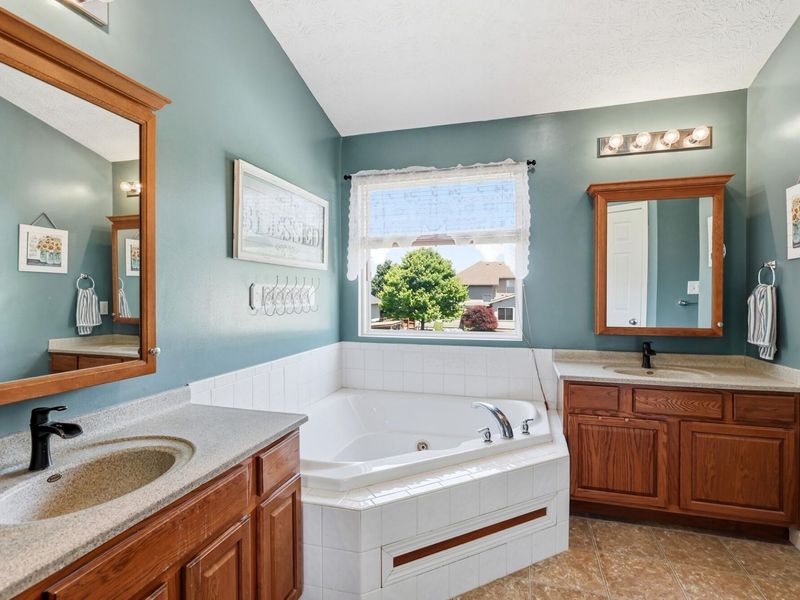 4675 Santa Anita Place, Dayton, OH 45424 Photo 23