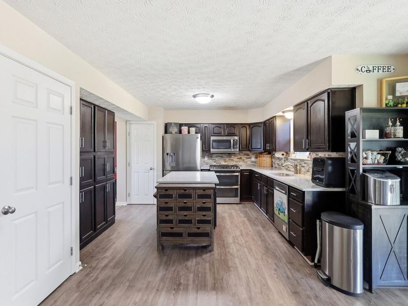 4675 Santa Anita Place, Dayton, OH 45424 Photo 9