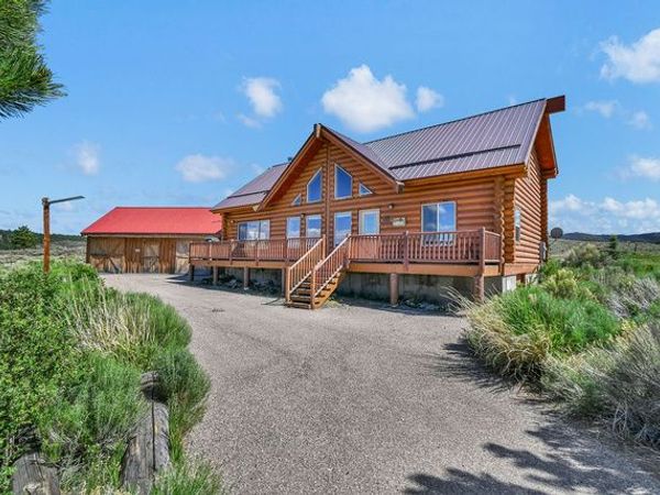 500 E FISHERMANS LN , Panguitch, UT 84759