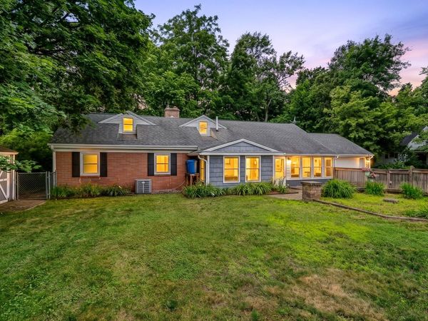 1218 Pinehurst Boulevard, Kalamazoo, MI 49006