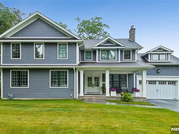 15 Fernwood Drive, FAIR LAWN, NJ 07410