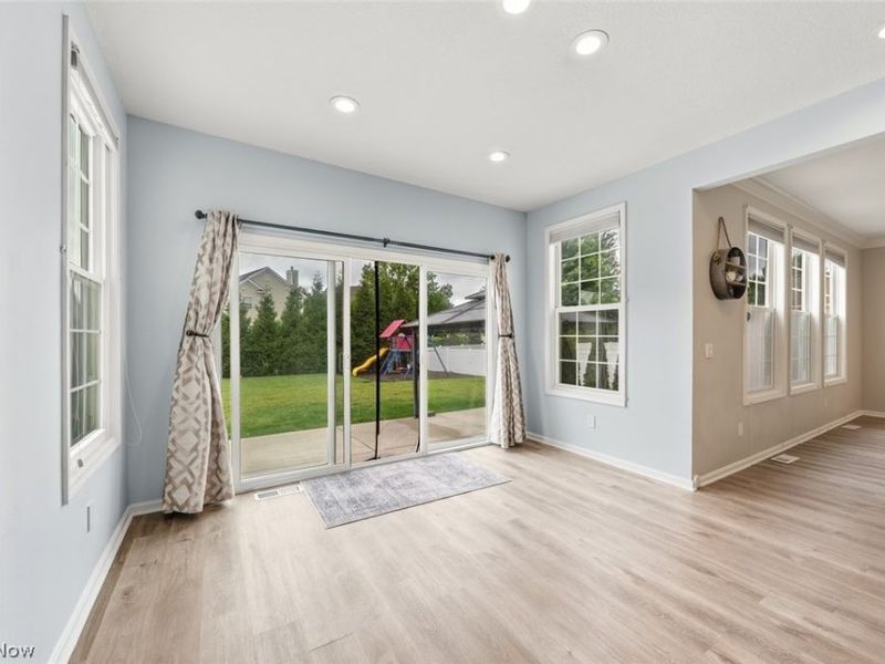 9387 Victoria Lane, North Ridgeville, OH 44039 Photo 15
