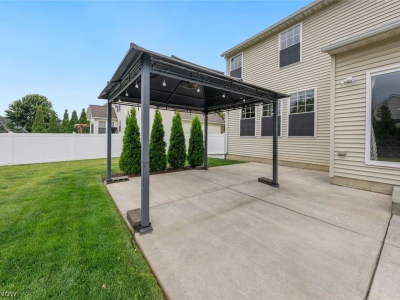 9387 Victoria Lane, North Ridgeville, OH 44039 Photo 38