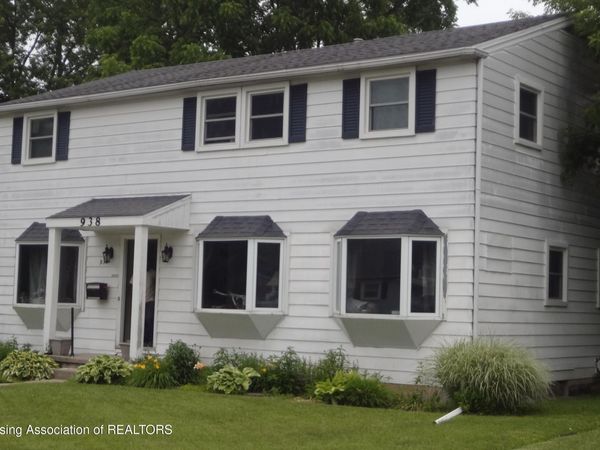 938 Pendleton Drive, Lansing, MI 48917