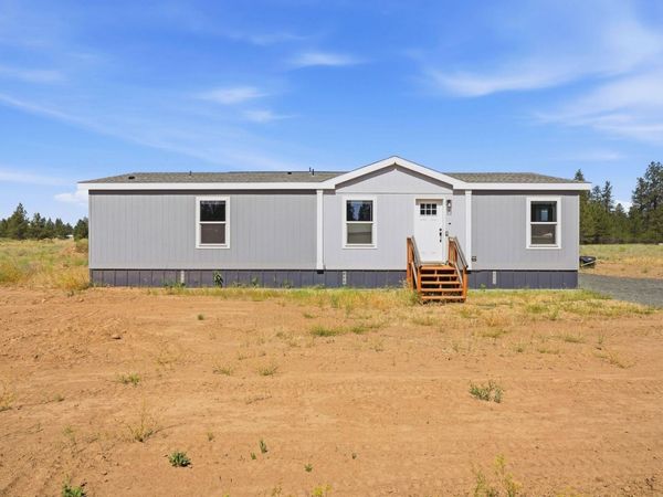 23518 S Malloy Prairie Rd, Cheney, WA 99004