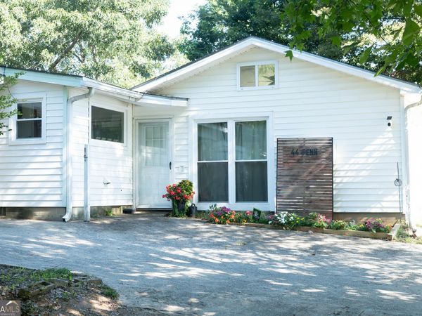 44 Penn Drive, Jackson, GA 30233