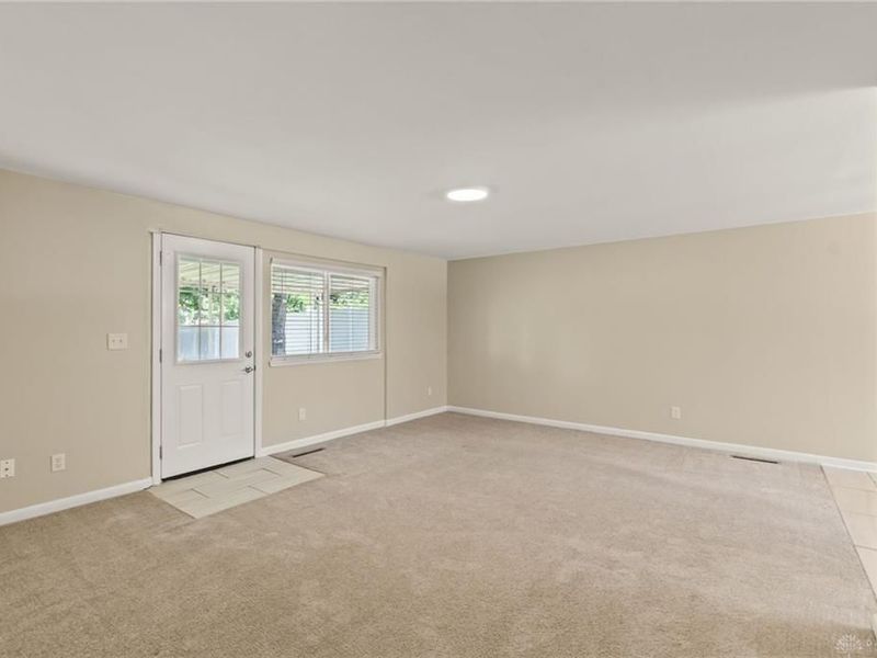 6515 Lemans Lane, Huber Heights, OH 45424 Photo 15