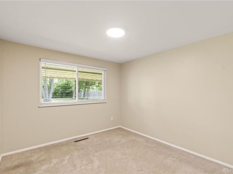 6515 Lemans Lane, Huber Heights, OH 45424 Photo 18