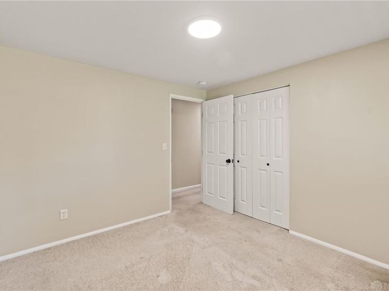6515 Lemans Lane, Huber Heights, OH 45424 Photo 19