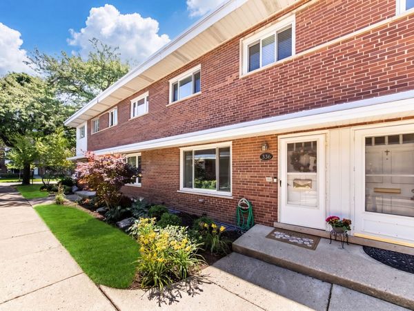 336 S Maple Street , Mount Prospect, IL 60056