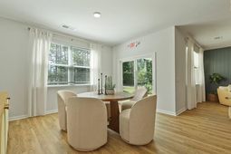 122 Cantley Way  photo 4