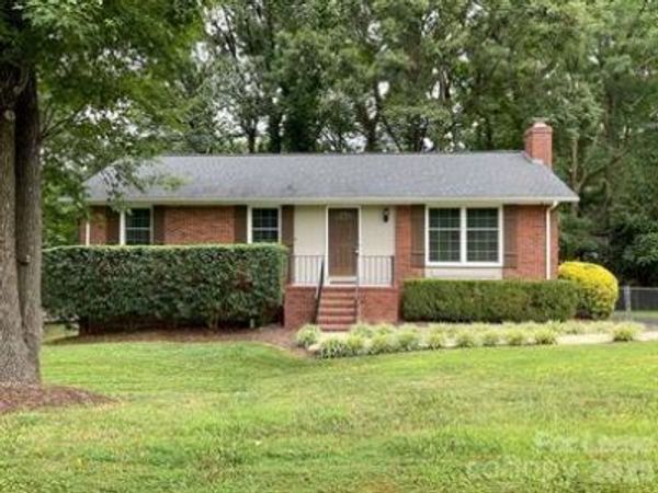 1506 Rama Road , Charlotte, NC 28211