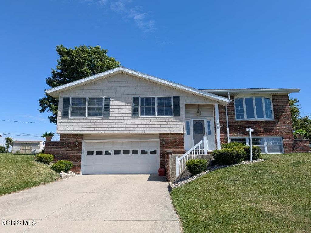 6 Lakeview Drive , Napoleon, OH 43545 Main Photo