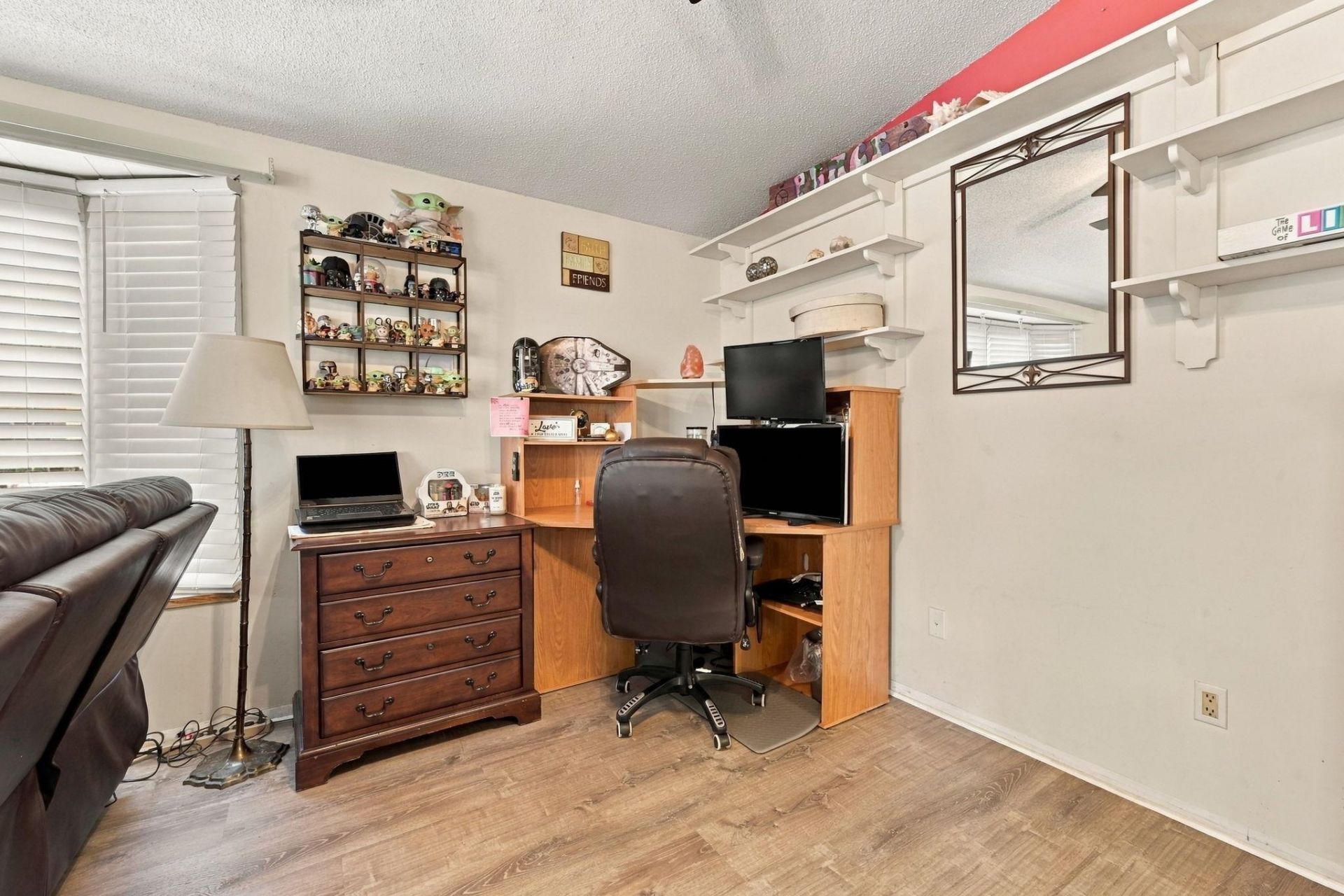 440 Meadowlark Dr. Photo 14
