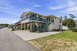440 Meadowlark Dr. photo 4