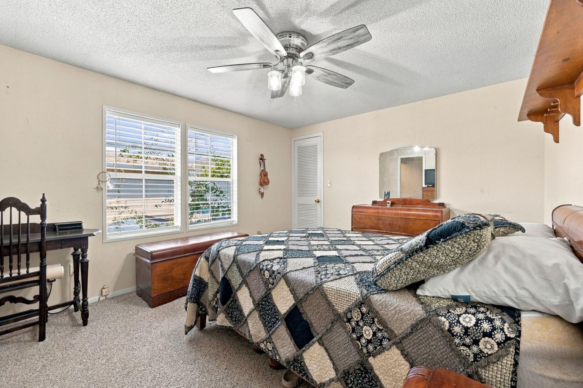 440 Meadowlark Dr. Photo 20