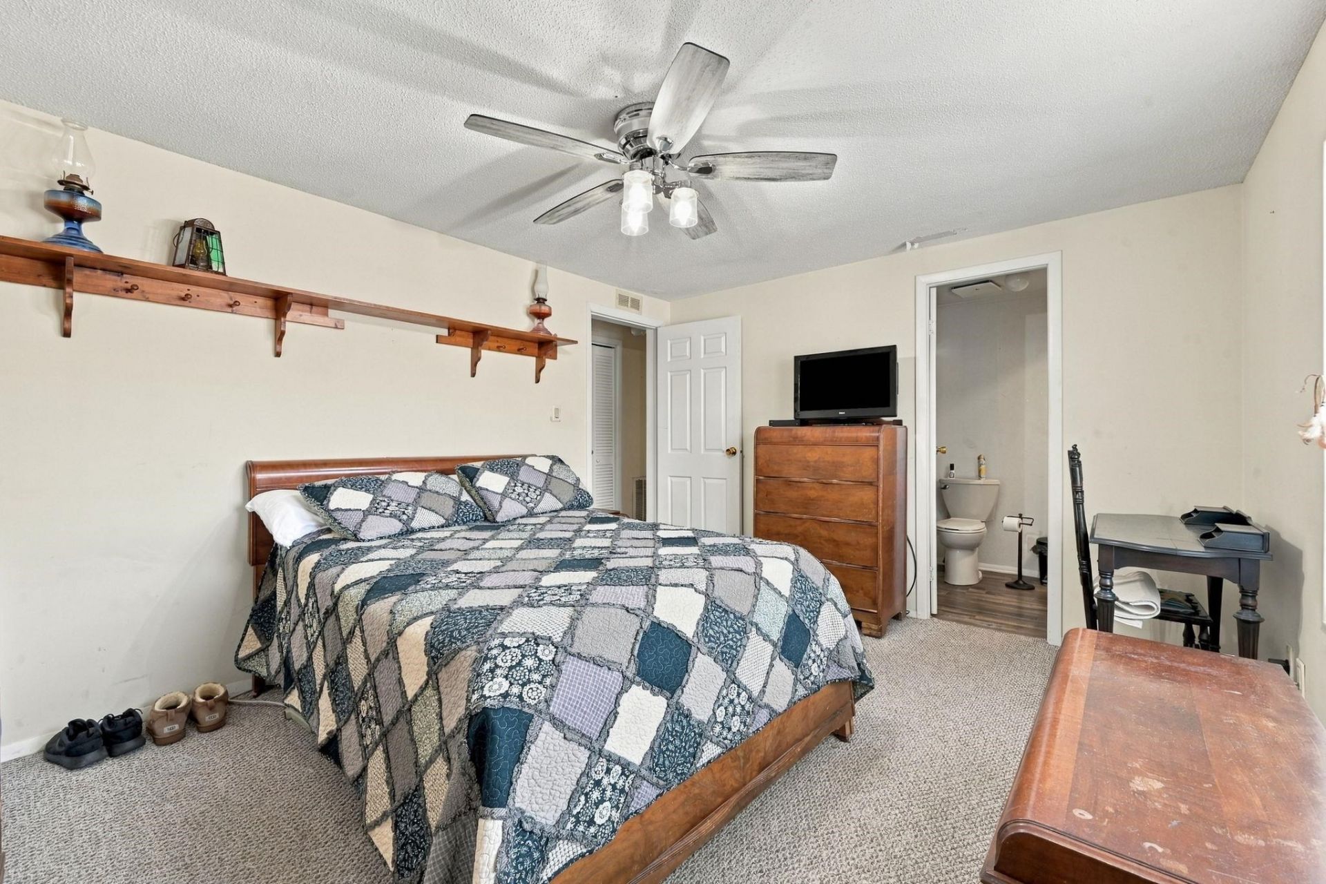 440 Meadowlark Dr. Photo 21