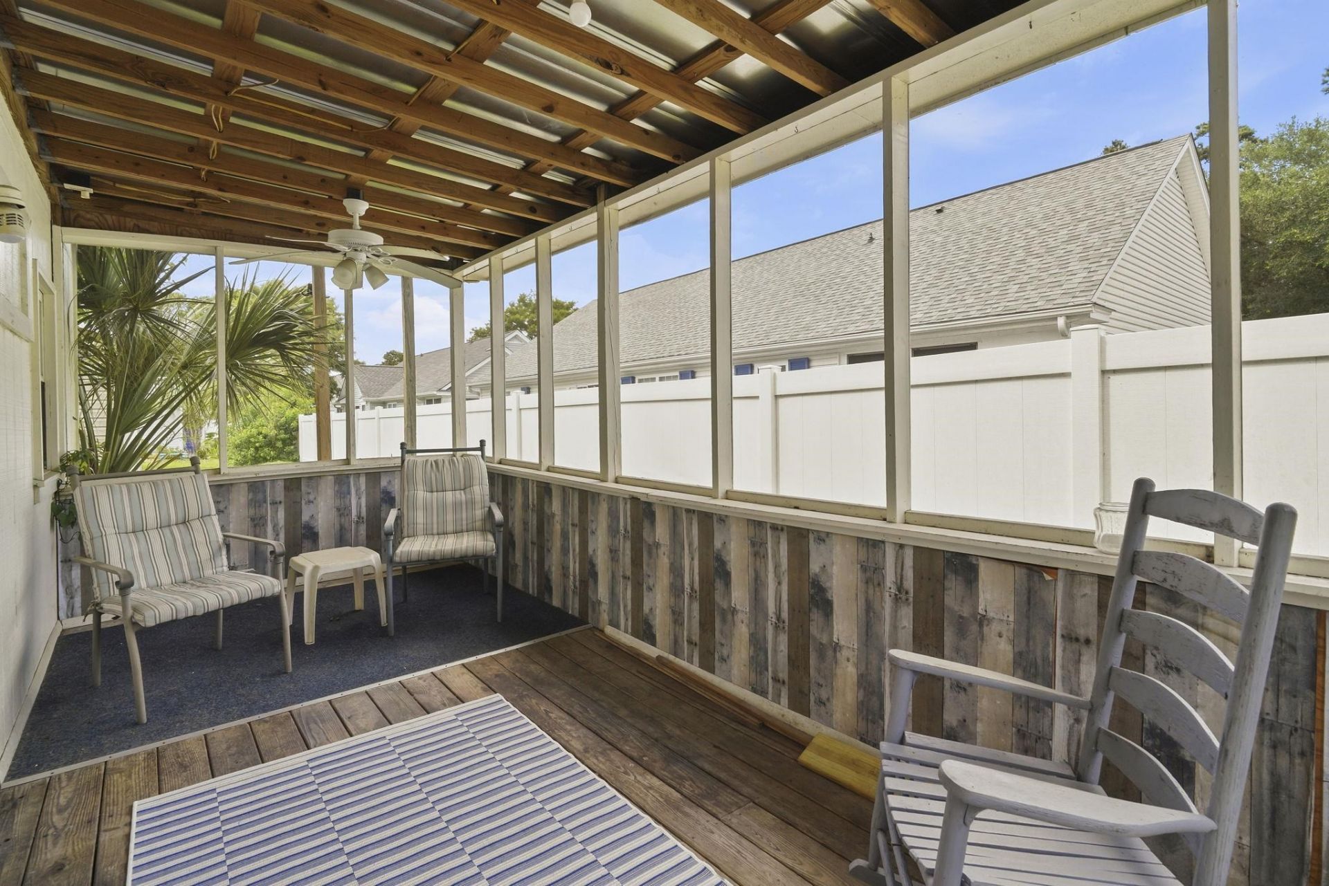 440 Meadowlark Dr. Photo 39