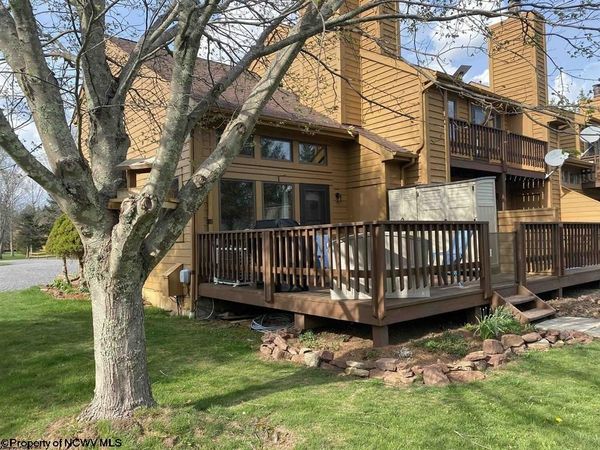 100 Deerfield Circle, Davis, WV 26260