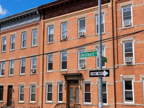 874 Woodward Avenue , Ridgewood, NY 11385