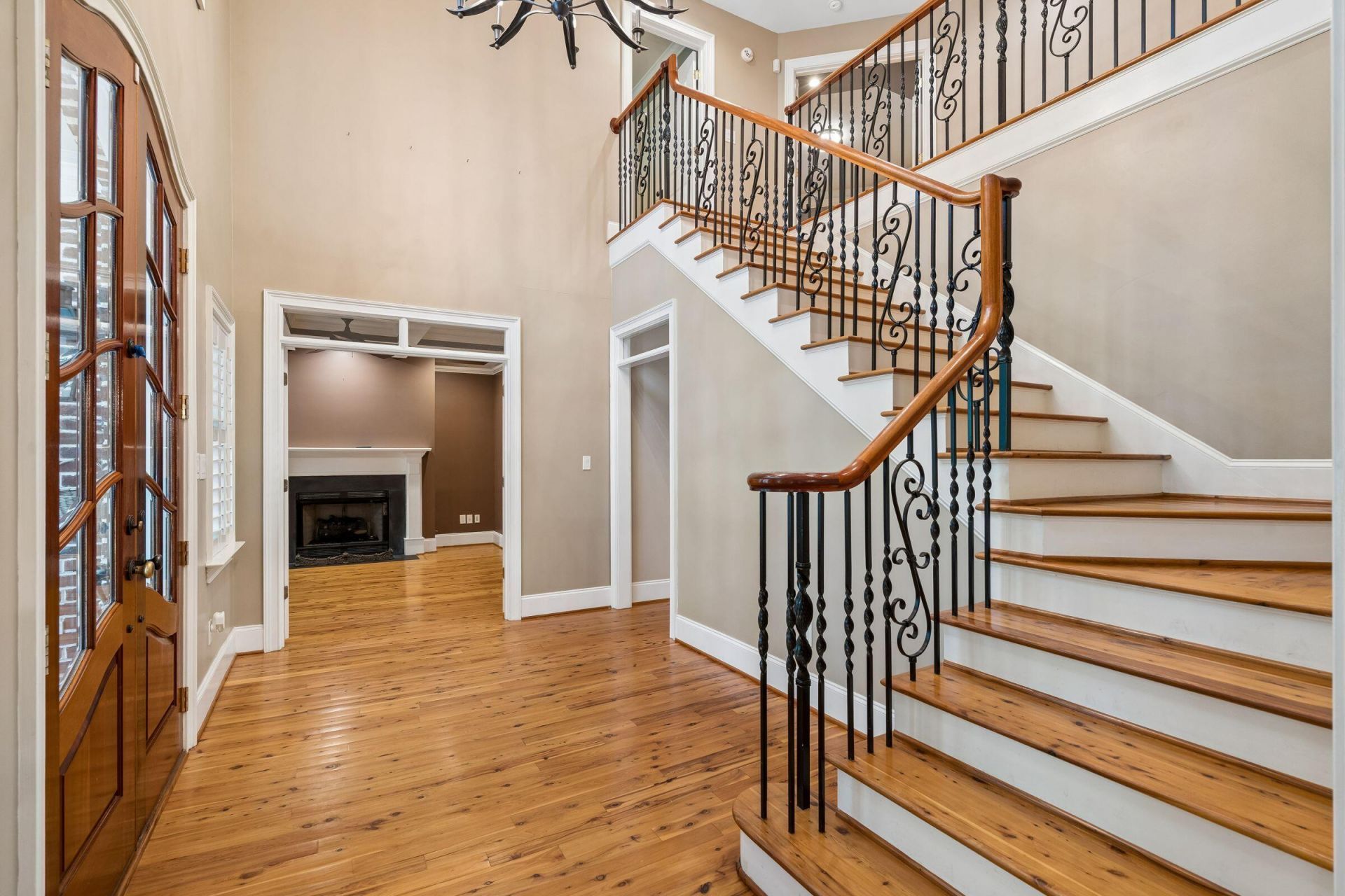 4799 Marshwood Drive Photo 8