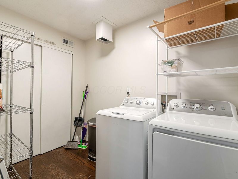 3238 Summertime Court, Unit 14, Columbus, OH 43221 Photo 14