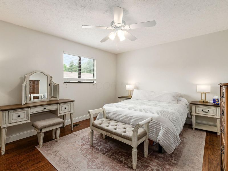 3238 Summertime Court, Unit 14, Columbus, OH 43221 Photo 15