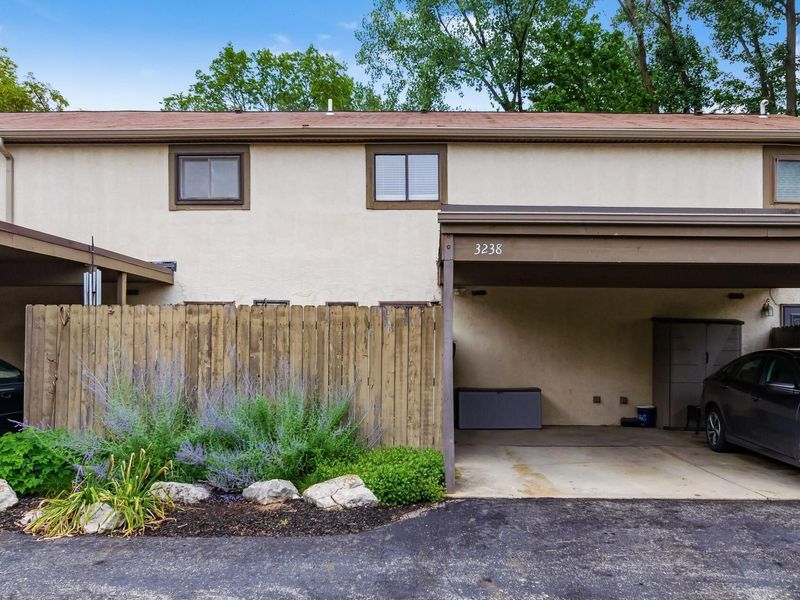 3238 Summertime Court, Unit 14, Columbus, OH 43221 Photo 25