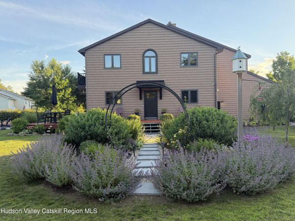 2 Sky View Lane, Valatie, NY 12184