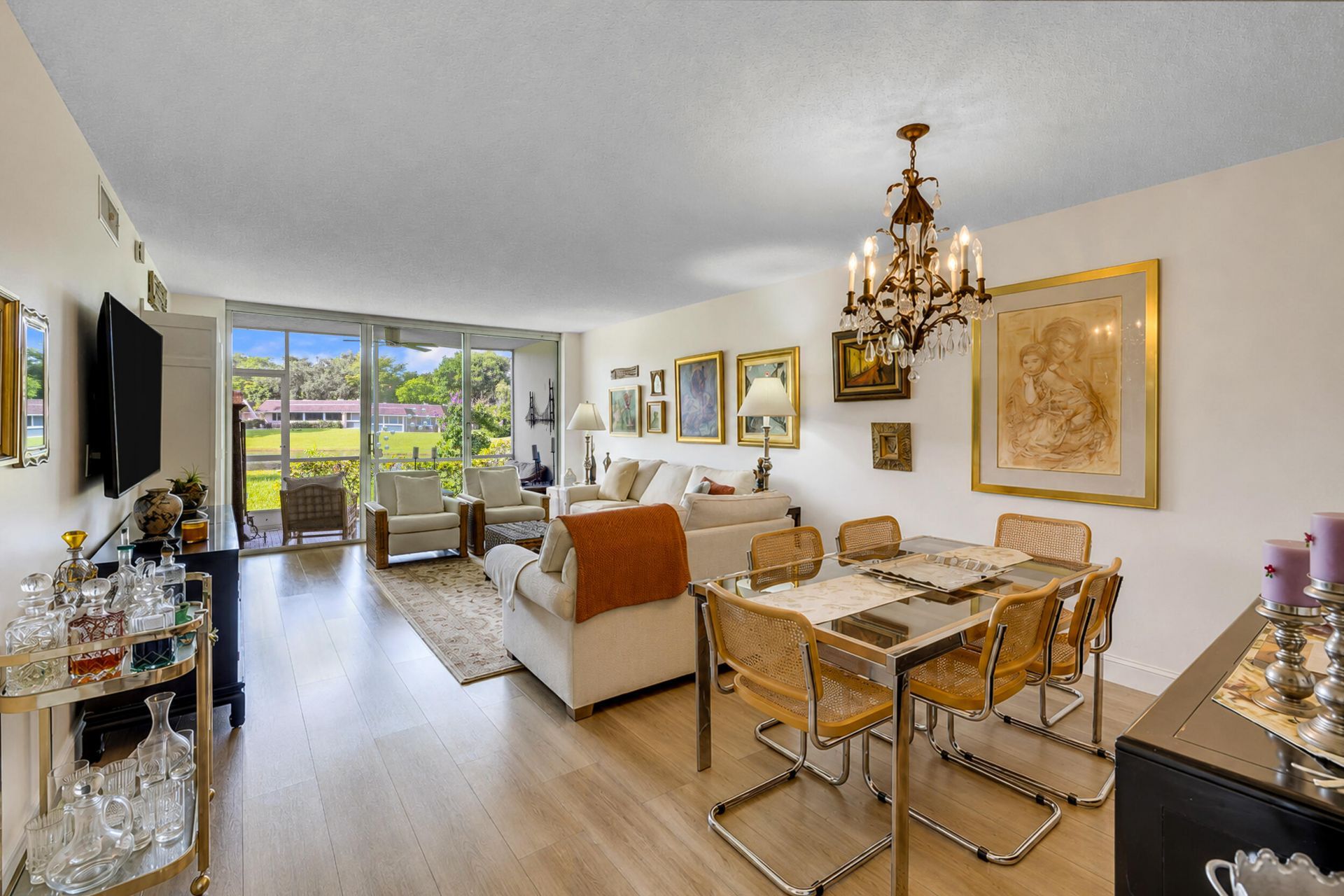 3621 Oaks Clubhouse Dr. Drive, Unit 104, Pompano Beach, FL 33069 Photo