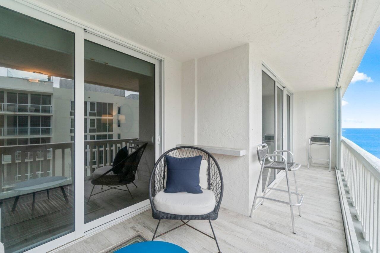 3570 S Ocean Boulevard, Unit 806, Palm Beach, FL 33480 Photo