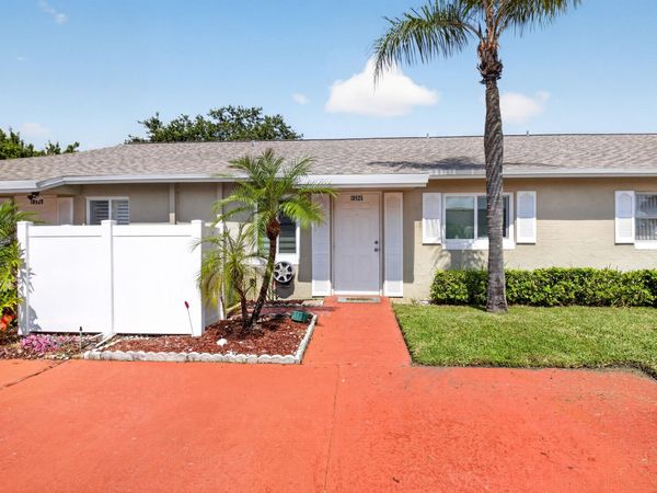 18925 Argosy Drive, Unit B, Boca Raton, FL 33496