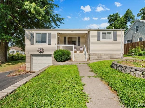 240 Herbert Street, Alton, IL 62002