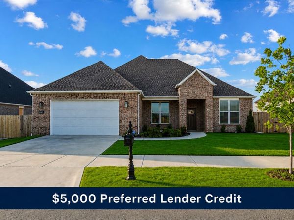 2967 N Grey Squirrel Drive, Fayetteville, AR 72704