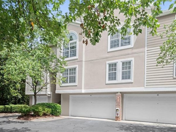 4248 River Green Drive NW, Unit 302, Atlanta, GA 30327