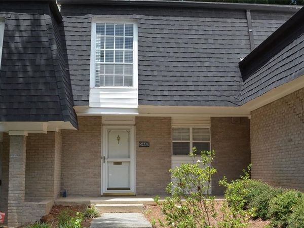 5440 Chemin De Vie NE, Sandy Springs, GA 30342