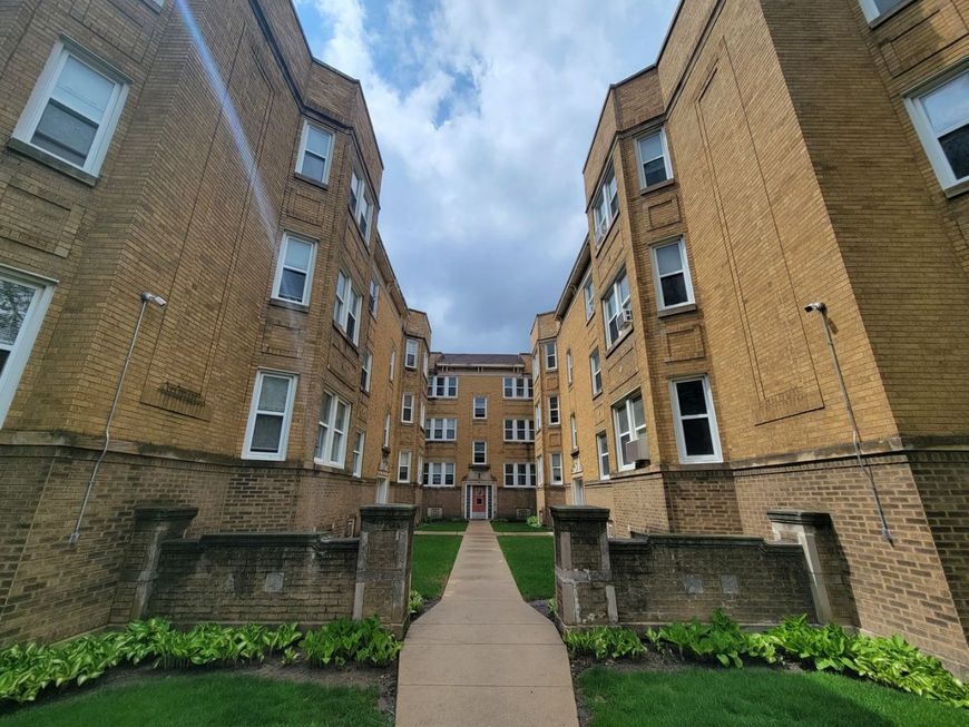 Main Photo