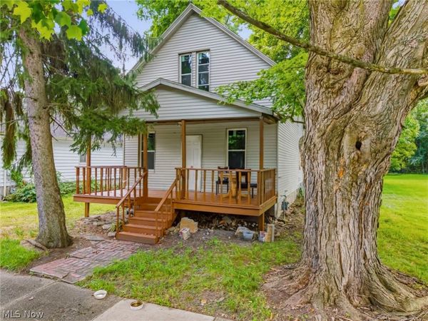 146 Albert Street NE, Warren, OH 44483