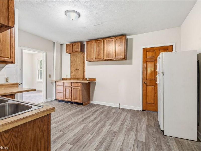 146 Albert Street NE, Warren, OH 44483 Photo 11