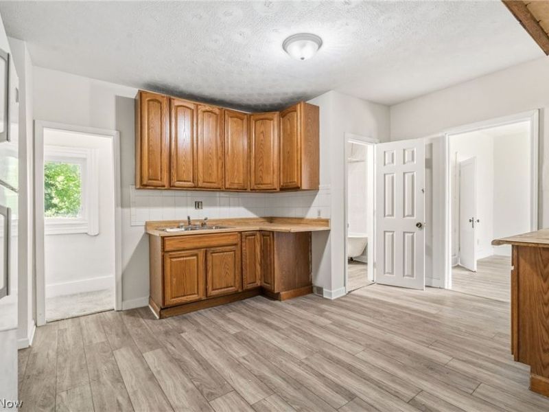 146 Albert Street NE, Warren, OH 44483 Photo 12
