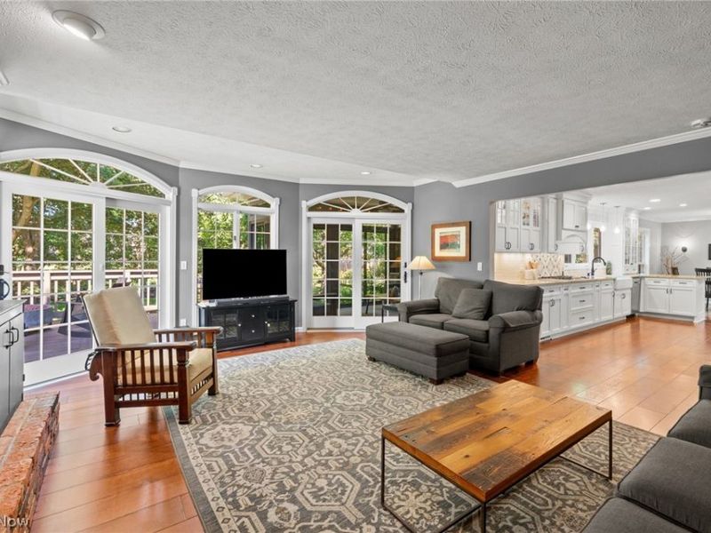 560 Marvis Drive, Bay Village, OH 44140 Photo 14