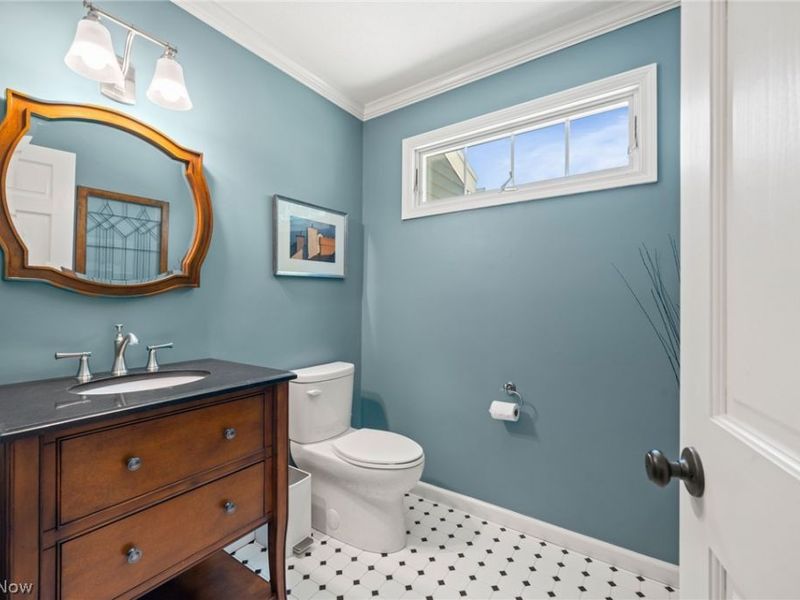 560 Marvis Drive, Bay Village, OH 44140 Photo 17